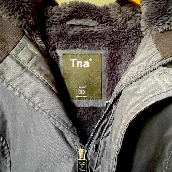 Tna THE SUMMIT PARKA - Navy Blue, Small - Excellent Used Condition - Picture 7 of 8